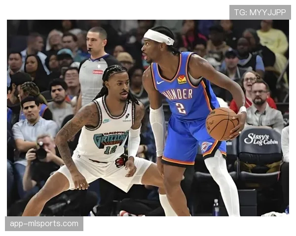 战术板:解析灰熊如何利用莫兰特的冲击力改变对手防守阵型 战术板:解析灰熊如何利用莫兰特的冲击力改变对手防守阵型